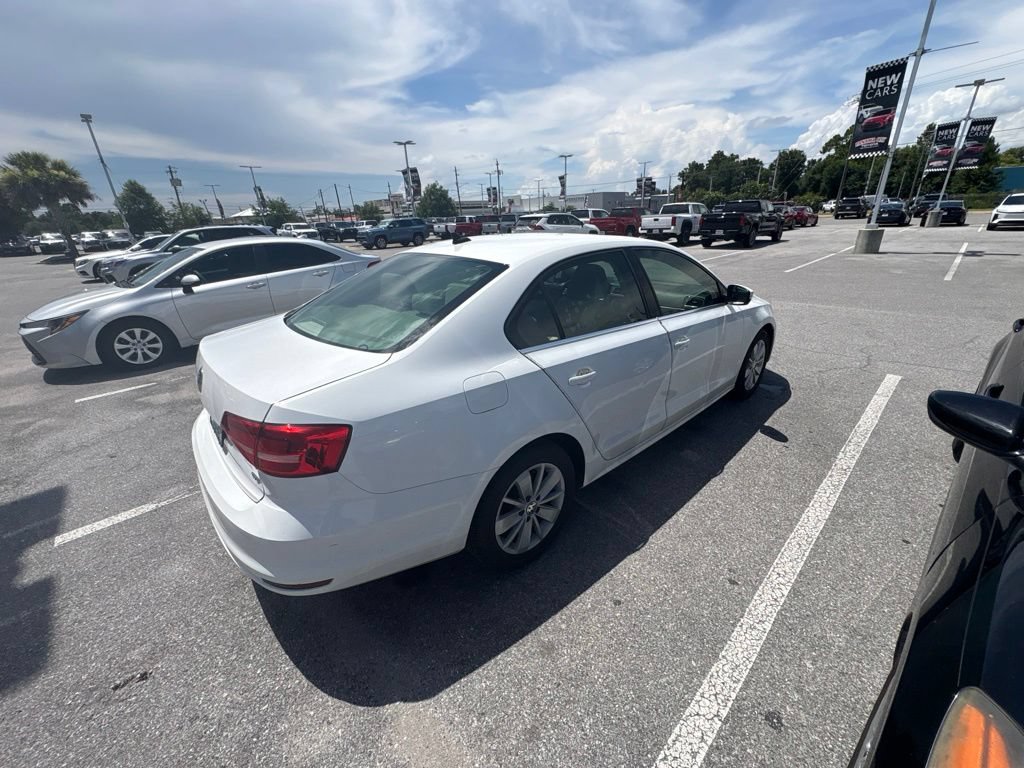 Used 2015 Volkswagen Jetta TDI SE FWD image 13