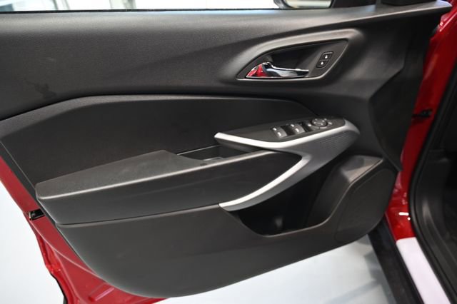 New 2026 Chevrolet Trax RS w/ Driver Confidence Package FWD image 27