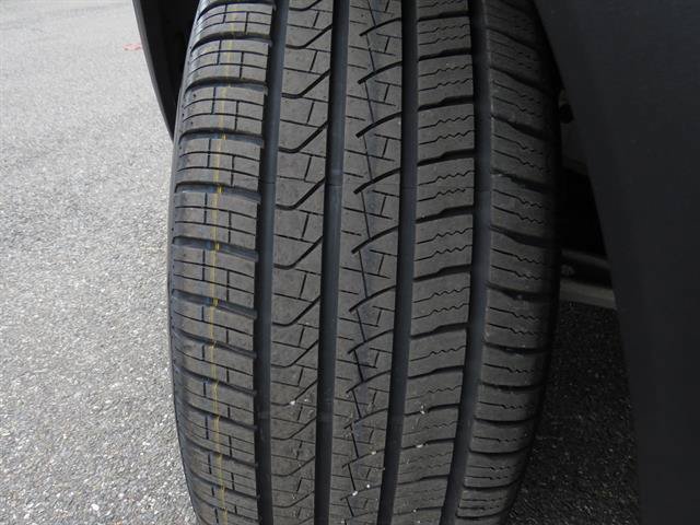 Used 2025 Mercedes-Benz GLS 450 4MATIC image 24