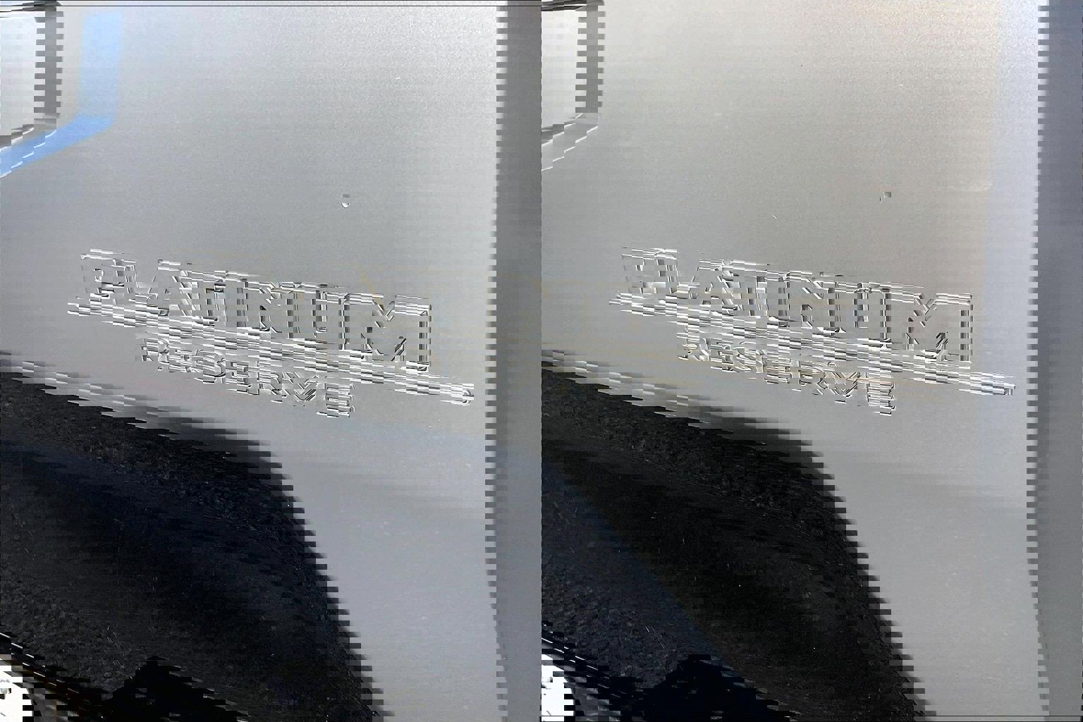 Used 2022 Nissan Titan Platinum Reserve w/ Moonroof Package image 10