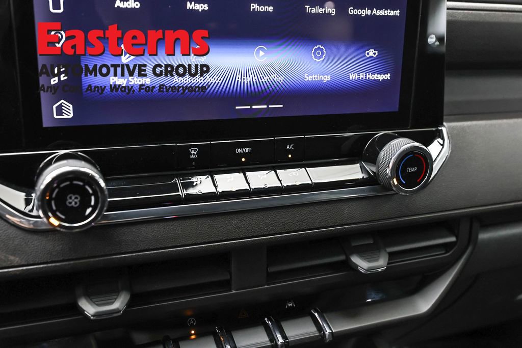 Used 2023 Chevrolet Colorado W/T RWD image 18