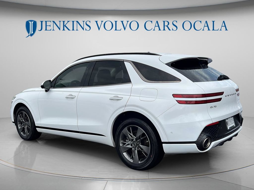 Used 2022 Genesis GV70 3.5T Sport w/ Sport Advanced Package AWD/4WD image 5