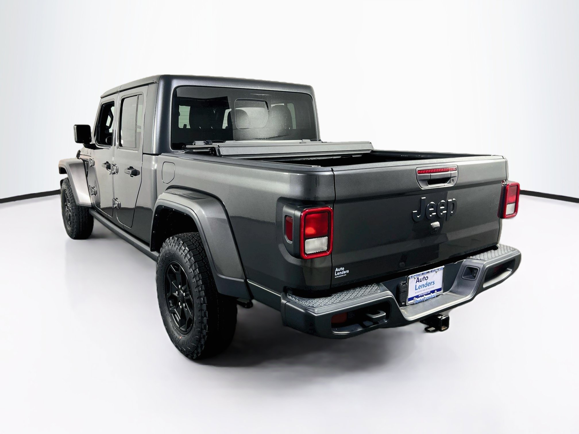 Used 2023 Jeep Gladiator Sport AWD/4WD image 7