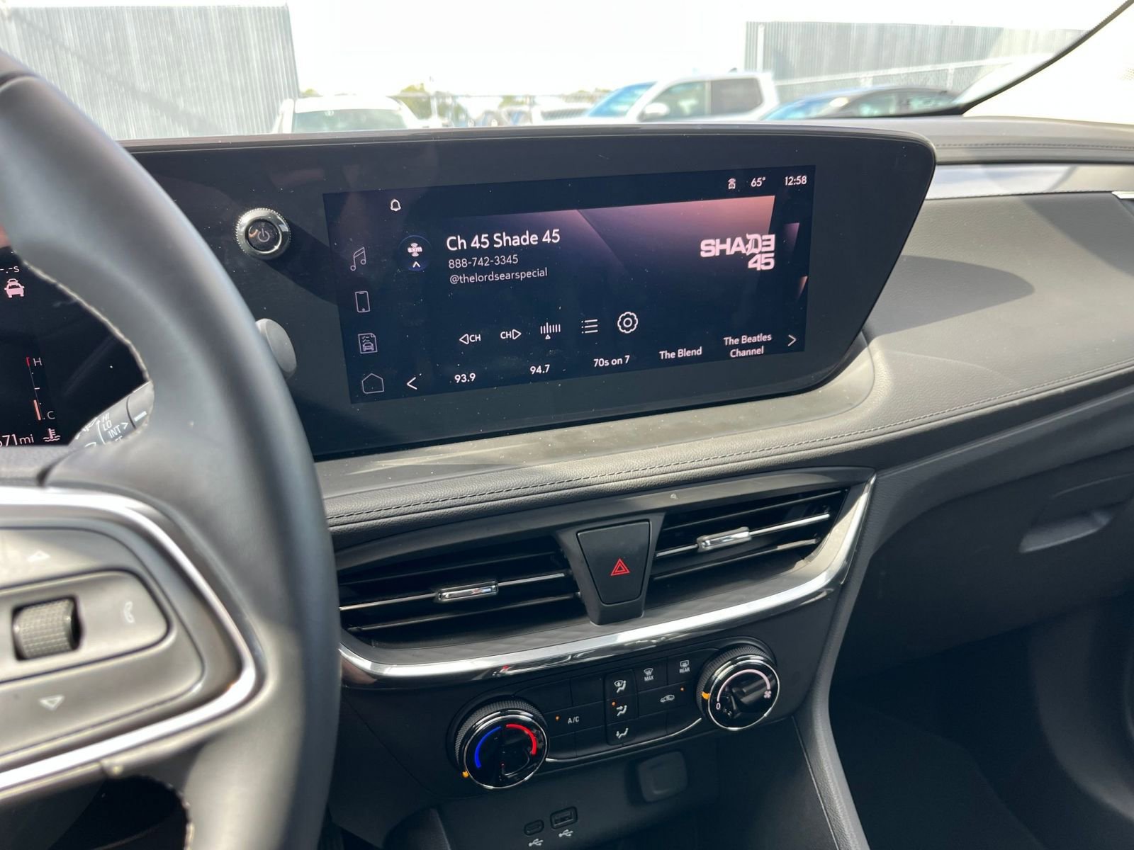 Used 2025 Buick Encore GX Preferred image 21