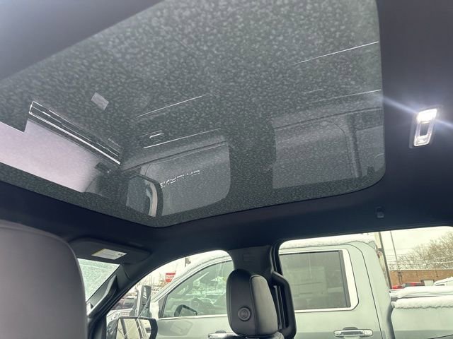 New 2025 GMC Sierra EV Denali image 14