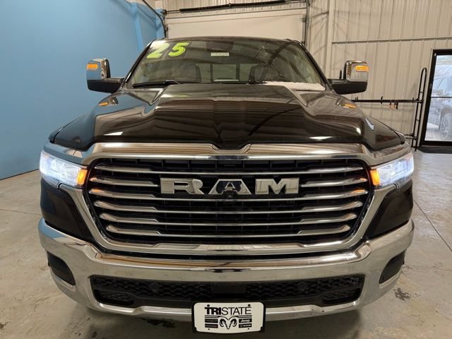 Used 2025 RAM 1500 Laramie w/ Advanced Safety Group II AWD/4WD image 2