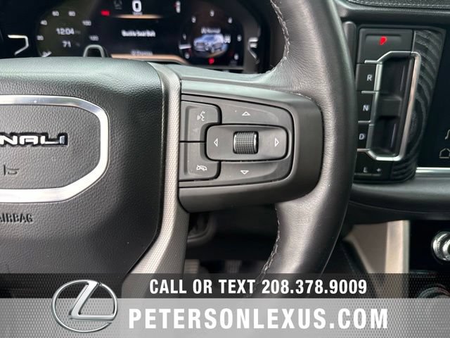 Used 2023 GMC Yukon Denali w/ Denali Reserve Package AWD/4WD image 32