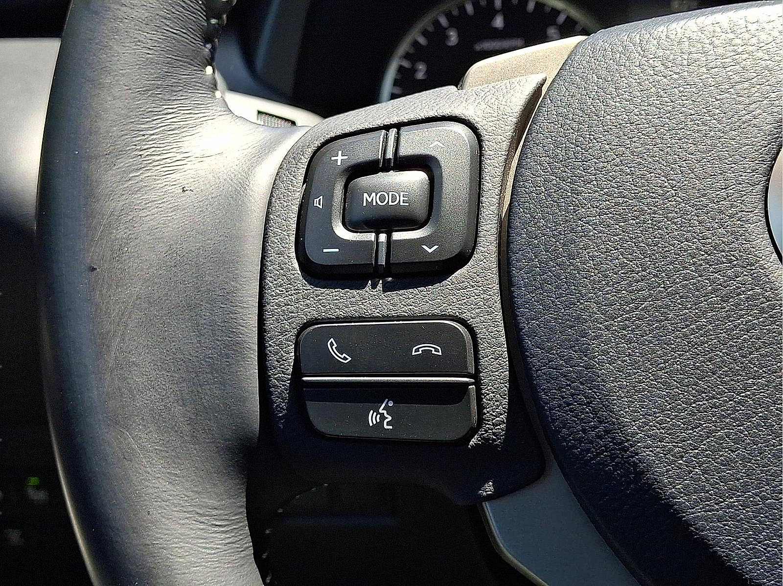 Used 2017 Lexus NX 200t AWD w/ Premium Package image 24