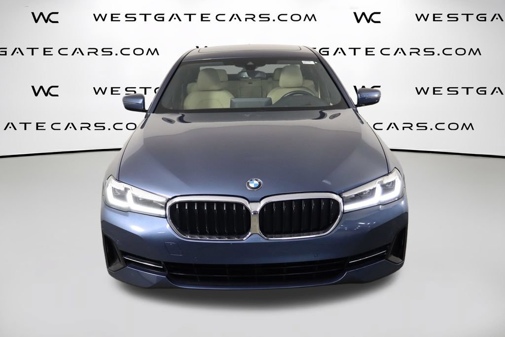 Used 2023 BMW 530i xDrive w/ Premium Package AWD/4WD image 2