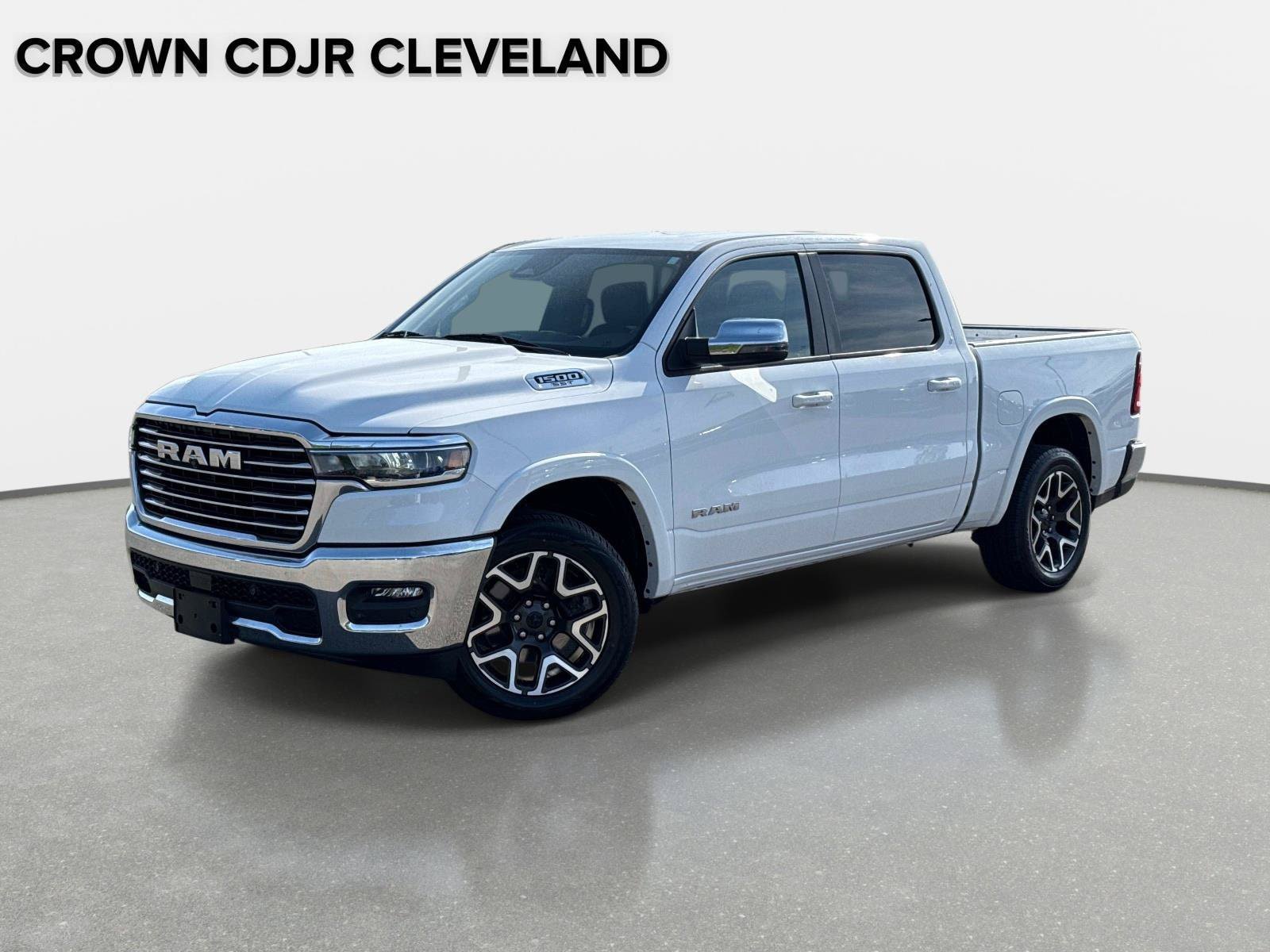 Certified 2025 RAM 1500 Laramie AWD/4WD image 1