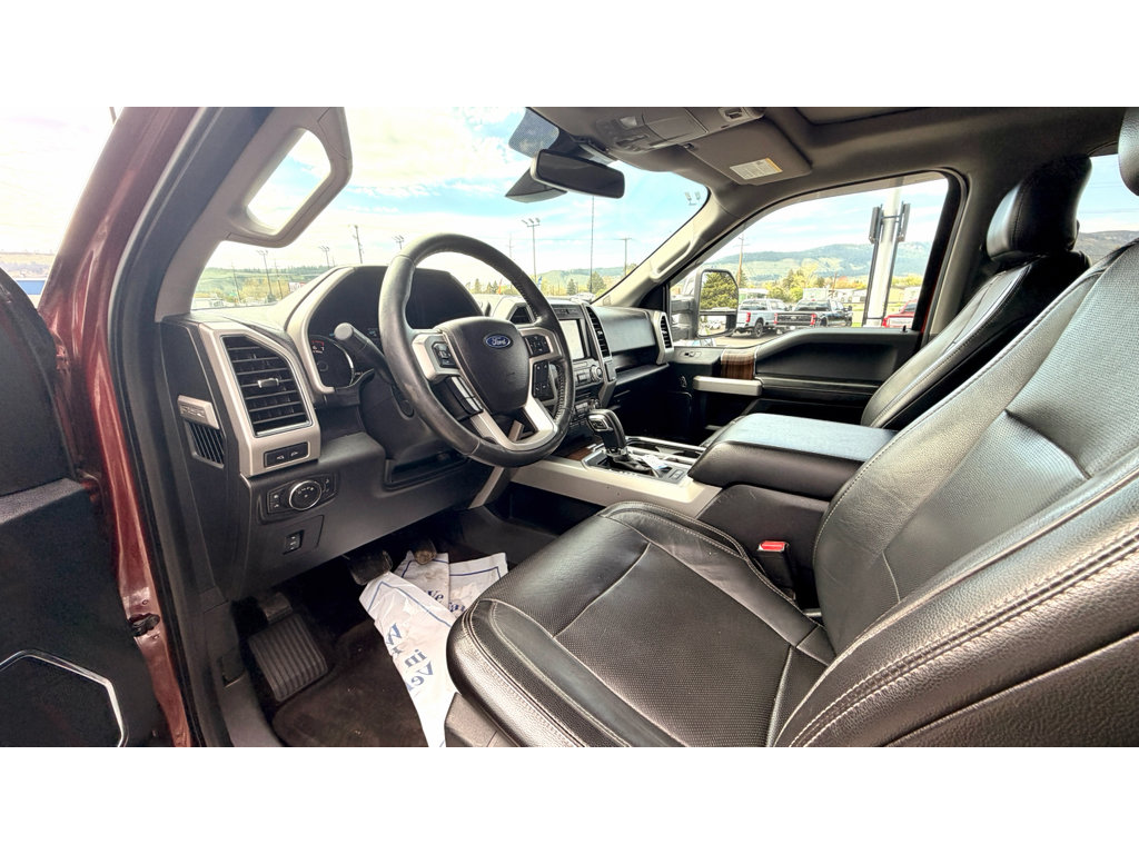 Used 2017 Ford F150 Lariat w/ Equipment Group 502A Luxury AWD/4WD image 18