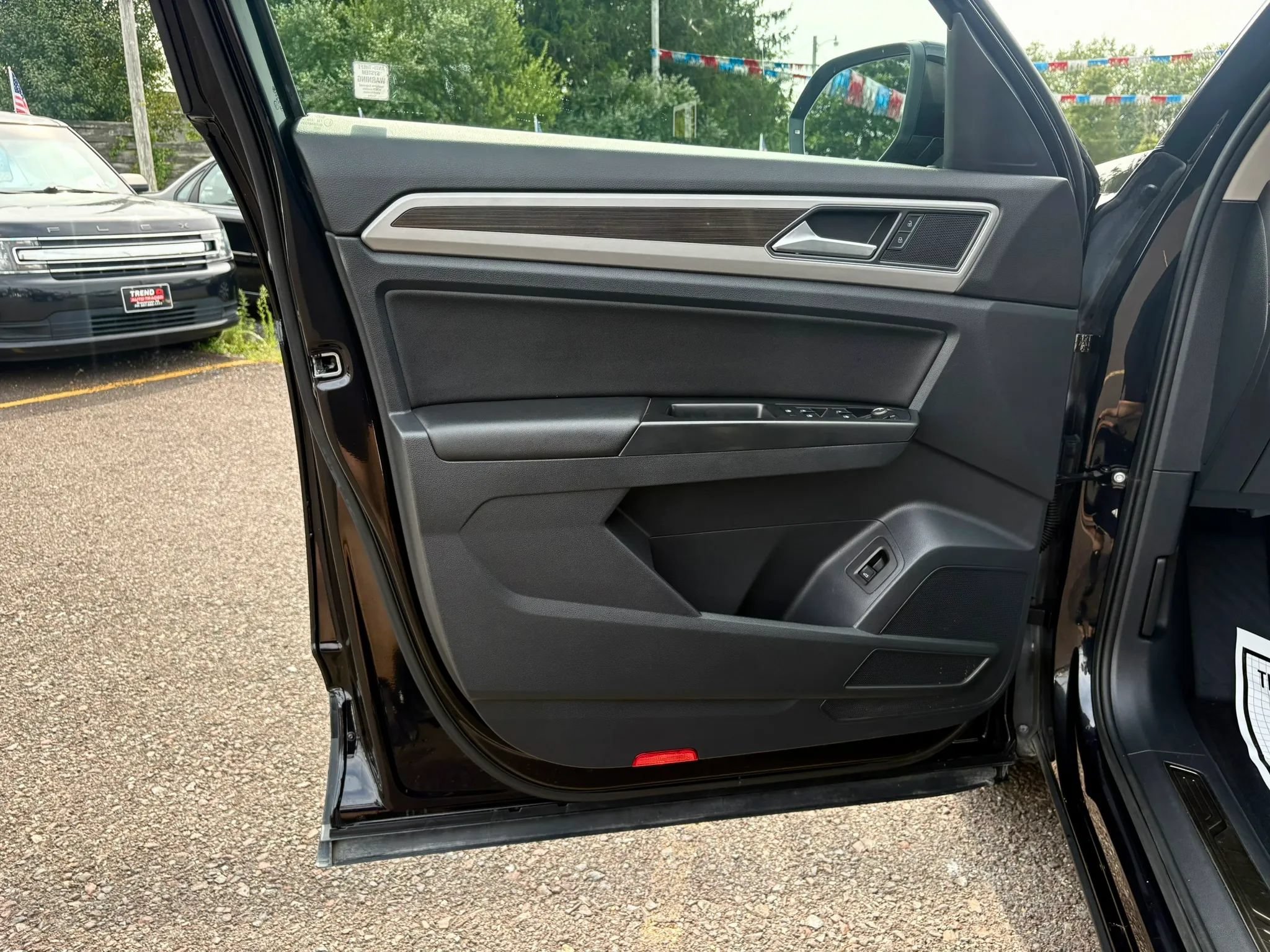 Used 2019 Volkswagen Atlas SEL AWD/4WD image 11