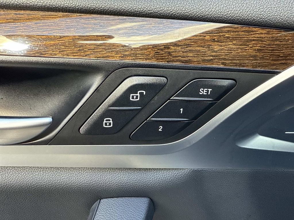 Used 2019 BMW X3 sDrive30i w/ Driving Assistance Package image 23