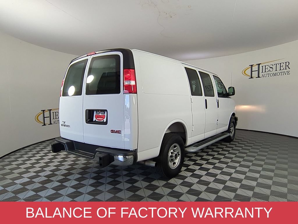 Used 2025 GMC Savana 2500 w/ Driver Convenience Package RWD image 3