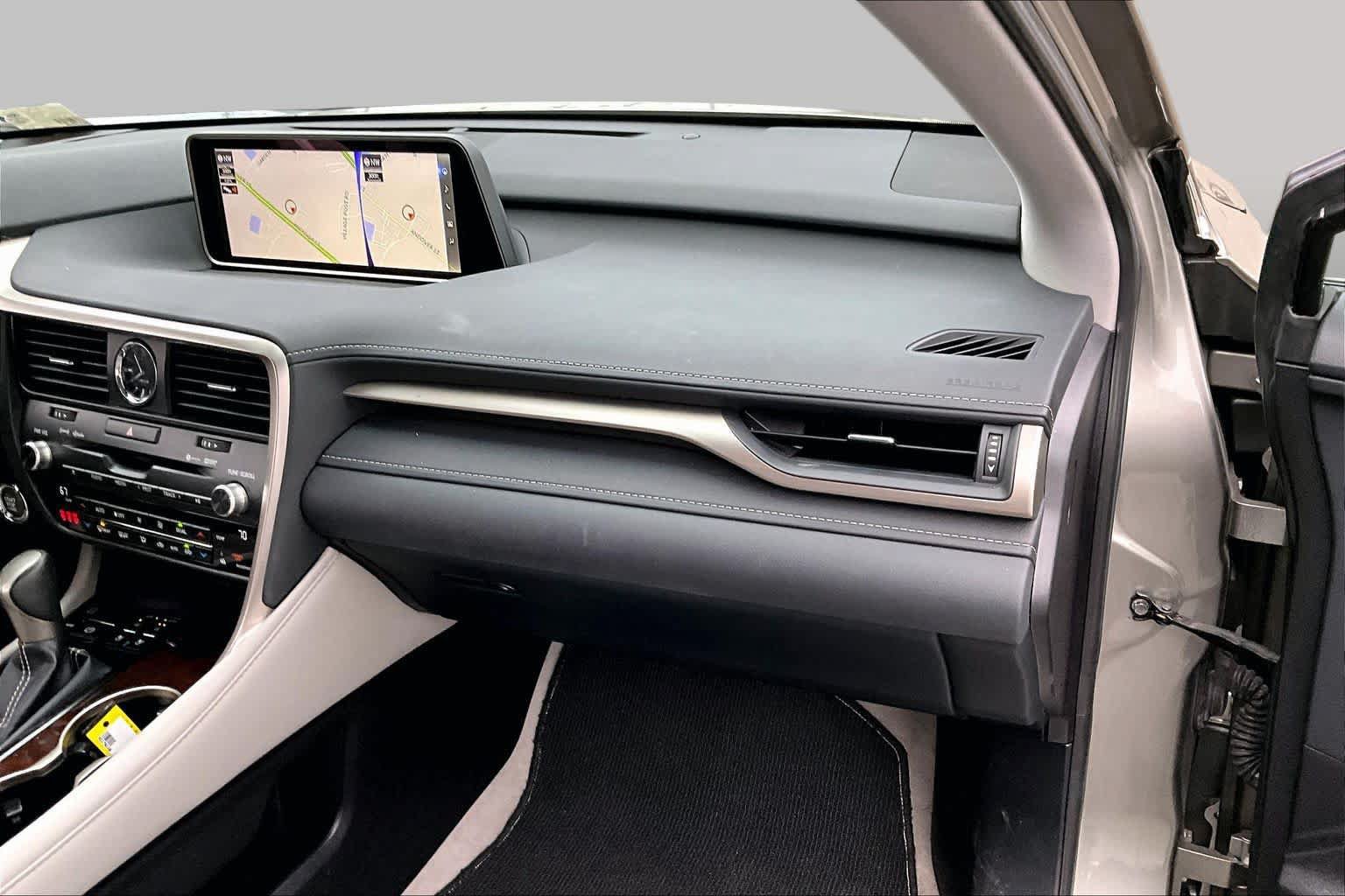 Used 2019 Lexus RX 350 AWD w/ Navigation Package image 19