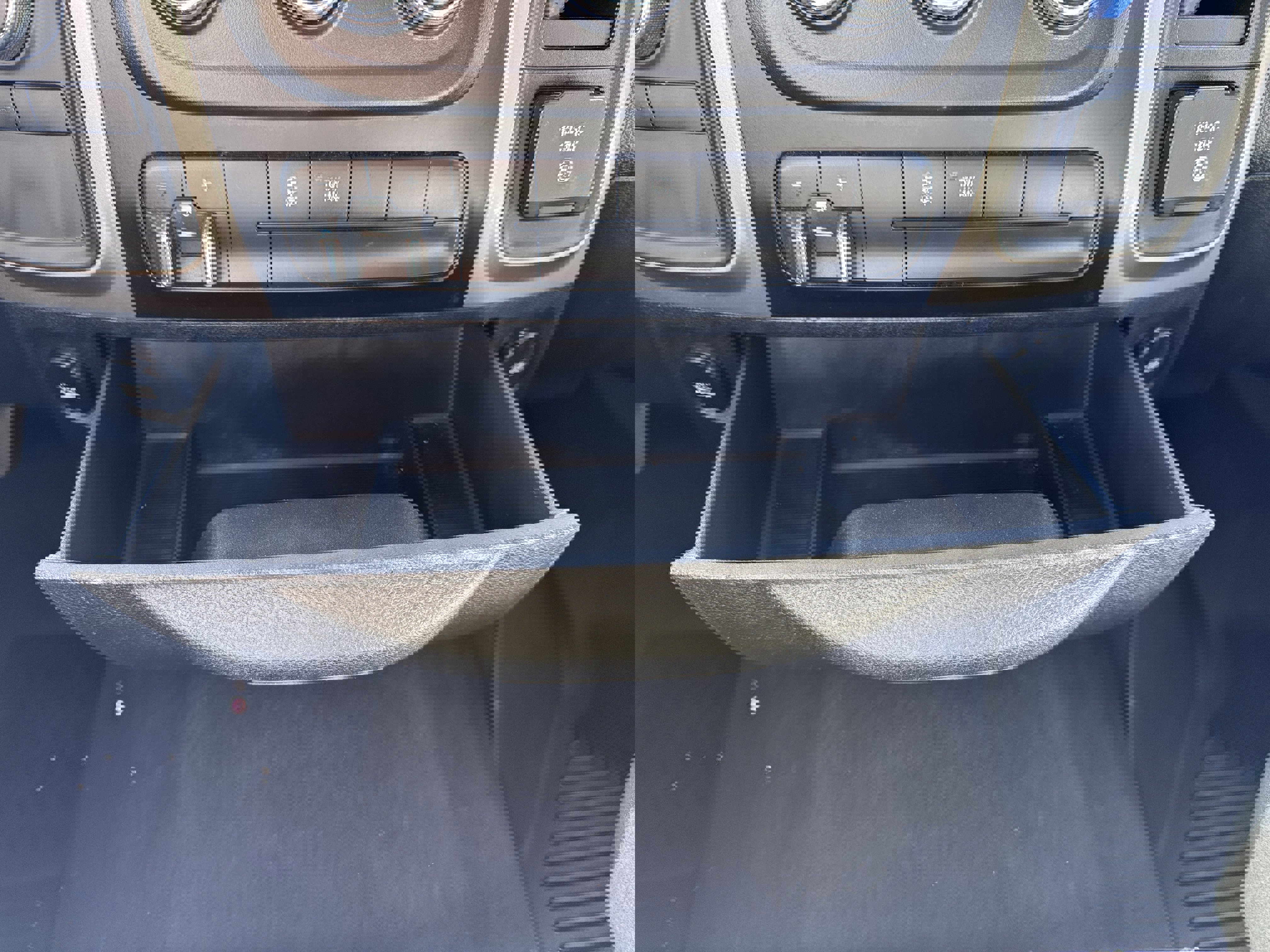 Used 2015 RAM 2500 SLT w/ Protection Group image 28