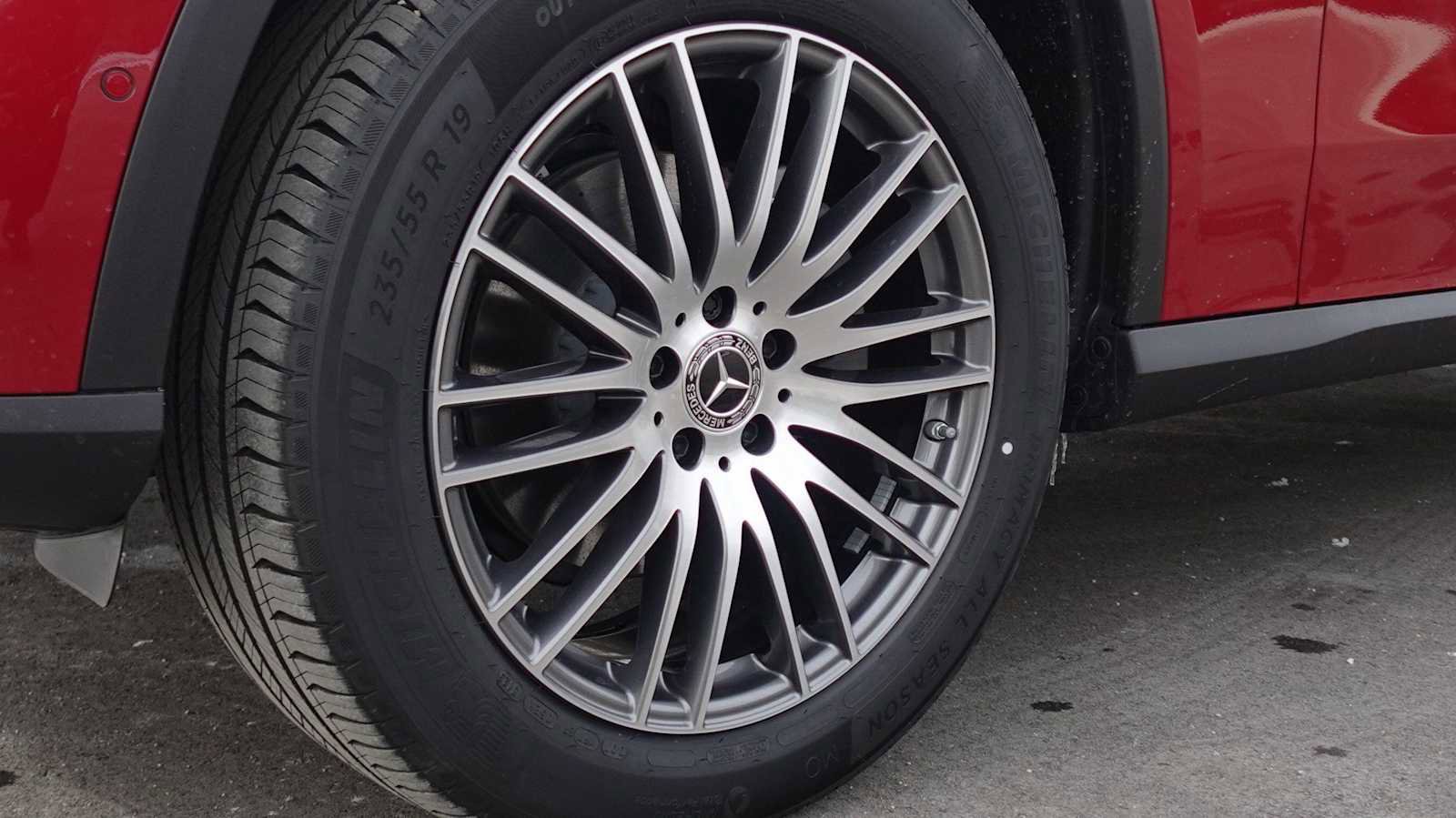 New 2026 Mercedes-Benz GLC 300 4MATIC image 12