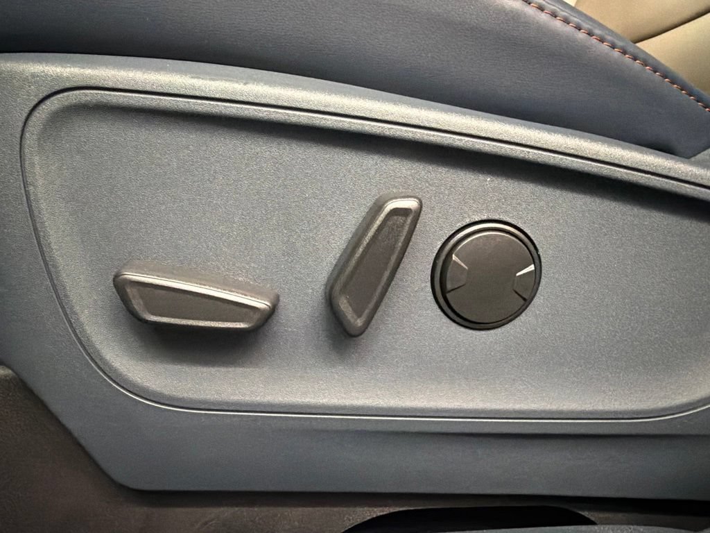 New 2026 Ford Maverick Lariat AWD/4WD image 28