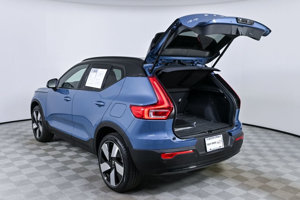 Certified 2024 Volvo XC40 Recharge Plus w/ Protection Package Premier image 33