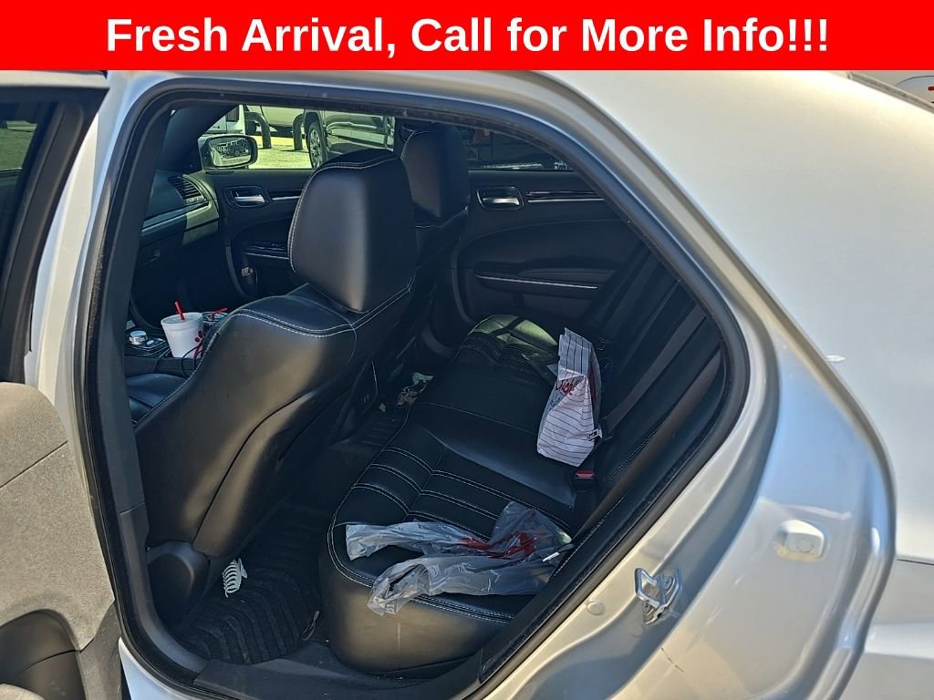 Used 2019 Chrysler 300 S RWD image 16