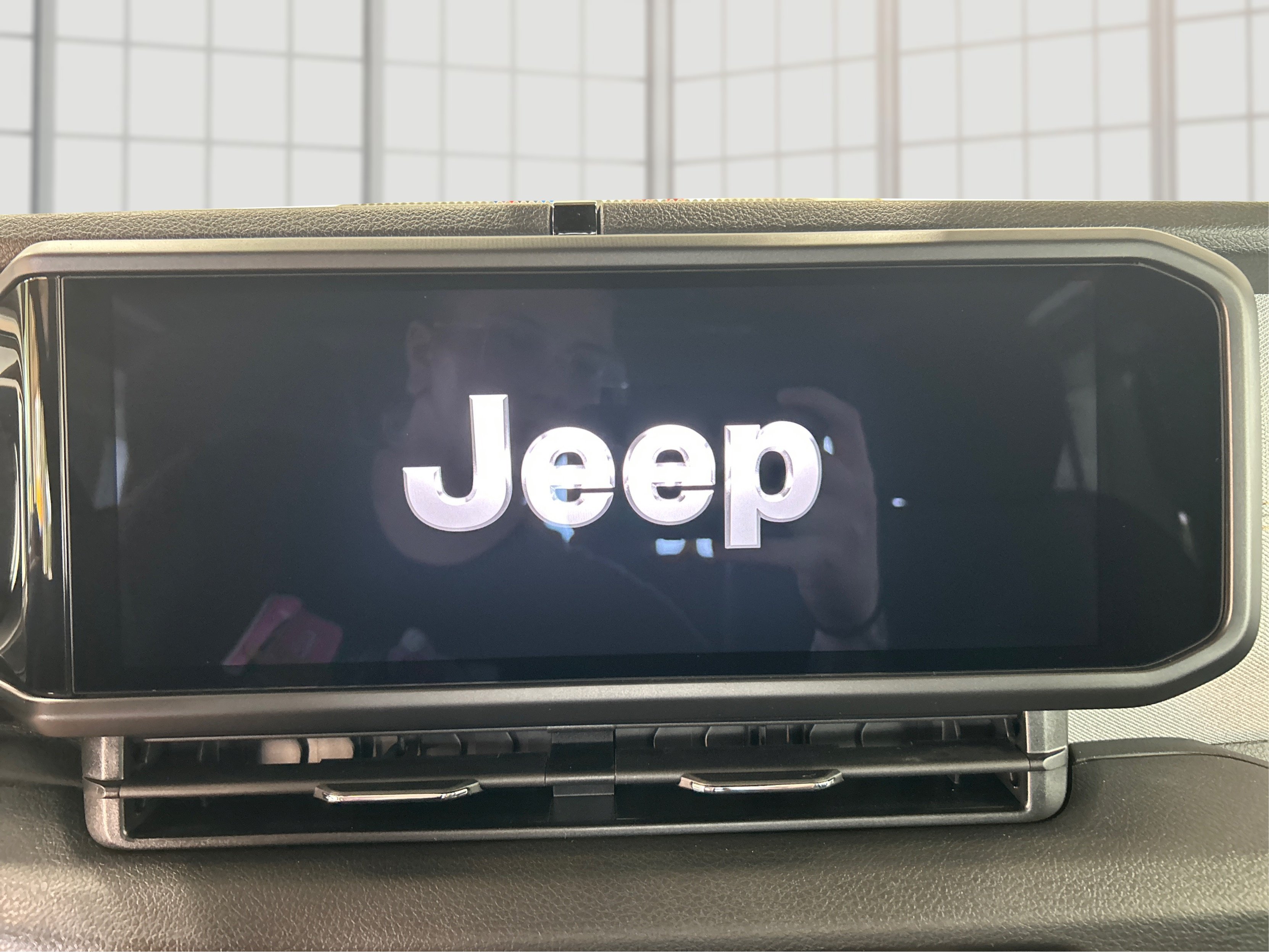 New 2026 Jeep Gladiator Sport AWD/4WD image 12