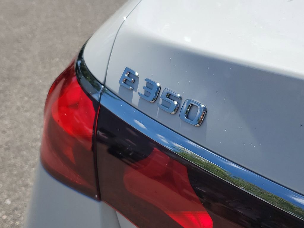 Used 2025 Mercedes-Benz E 350 4MATIC Sedan image 30