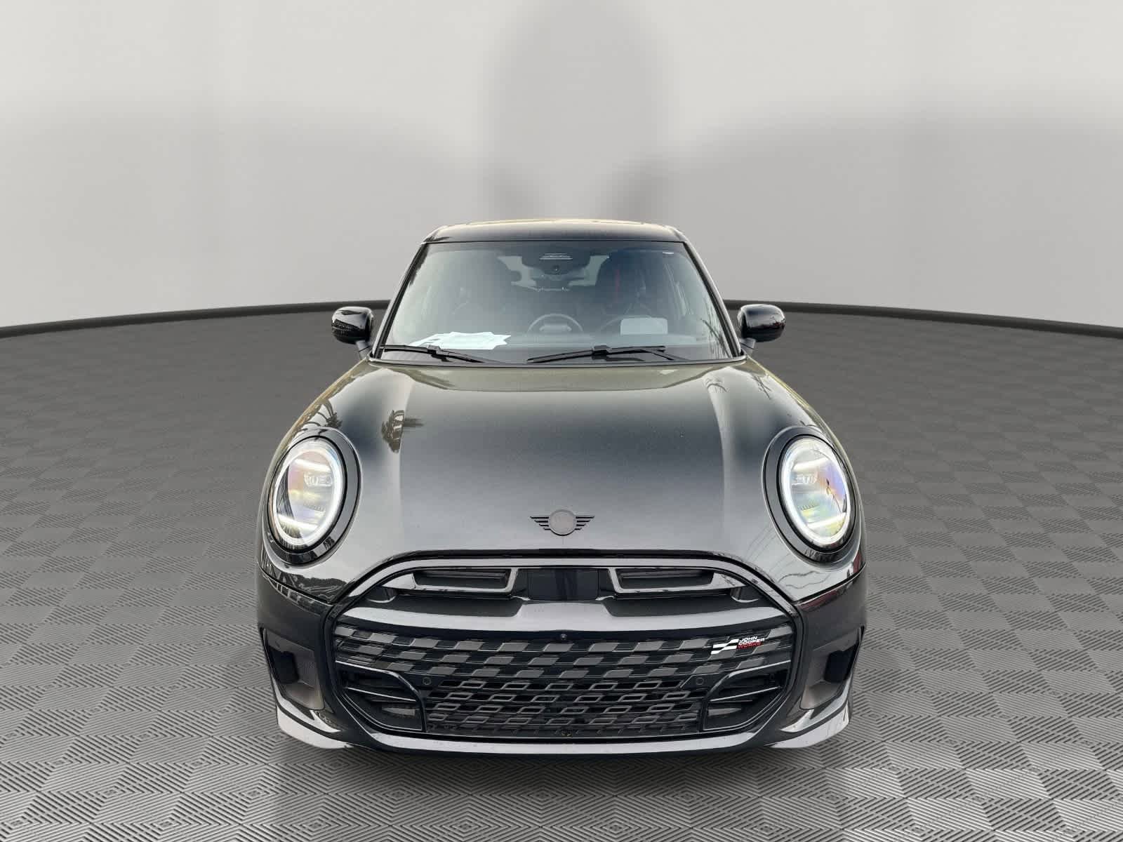Certified 2025 MINI Cooper S image 8