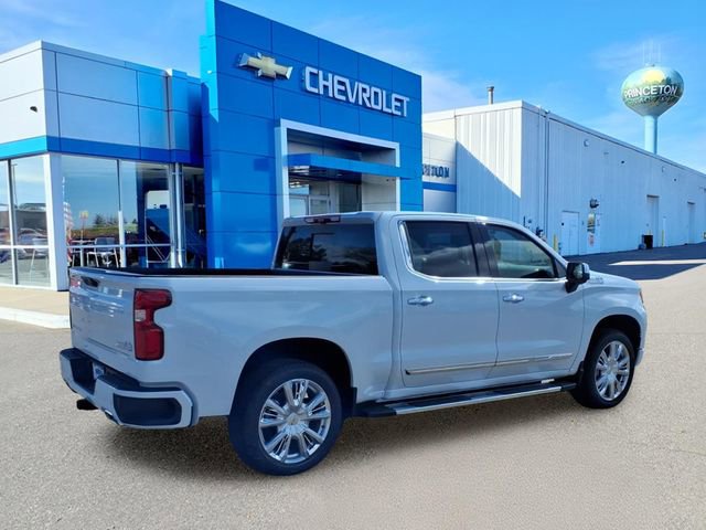 New 2026 Chevrolet Silverado 1500 High Country w/ High Country Premium Package image 3