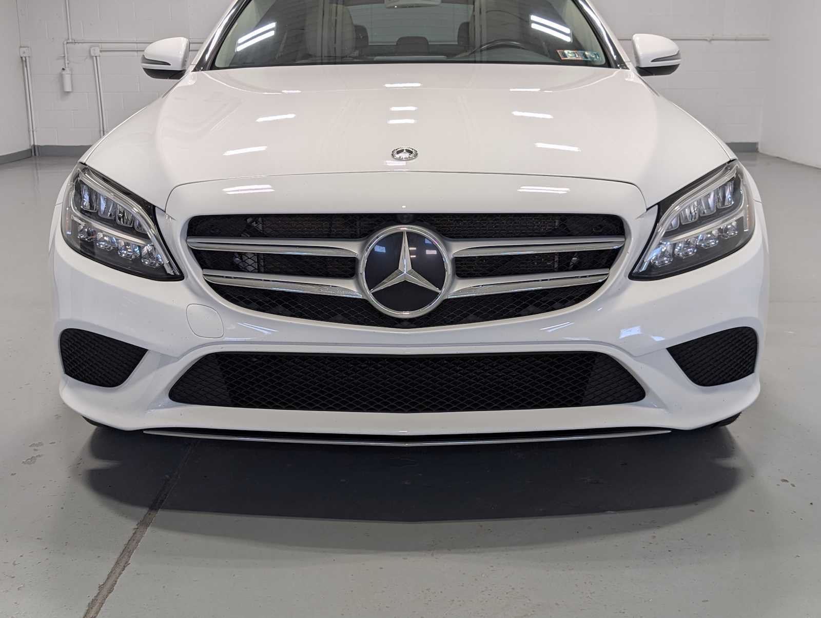 Certified 2019 Mercedes-Benz C 300 4MATIC Sedan image 2