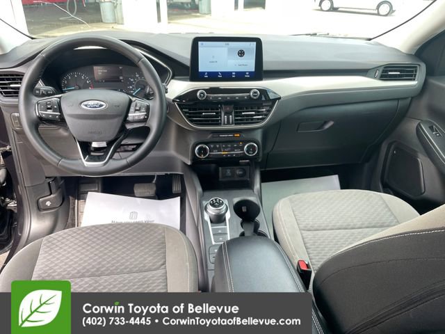 Used 2022 Ford Escape SE w/ SE Sport Appearance Package FWD image 12