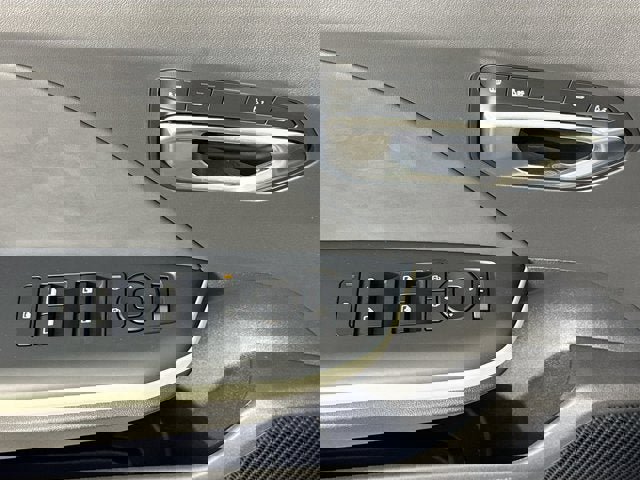 New 2025 Kia K4 GT-Line Turbo image 18