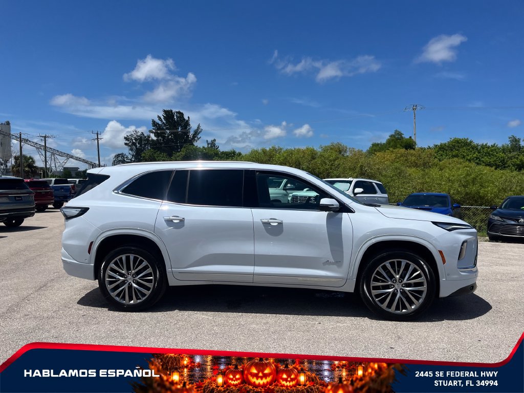 New 2026 Buick Enclave Avenir w/ Super Cruise Package AWD/4WD image 8
