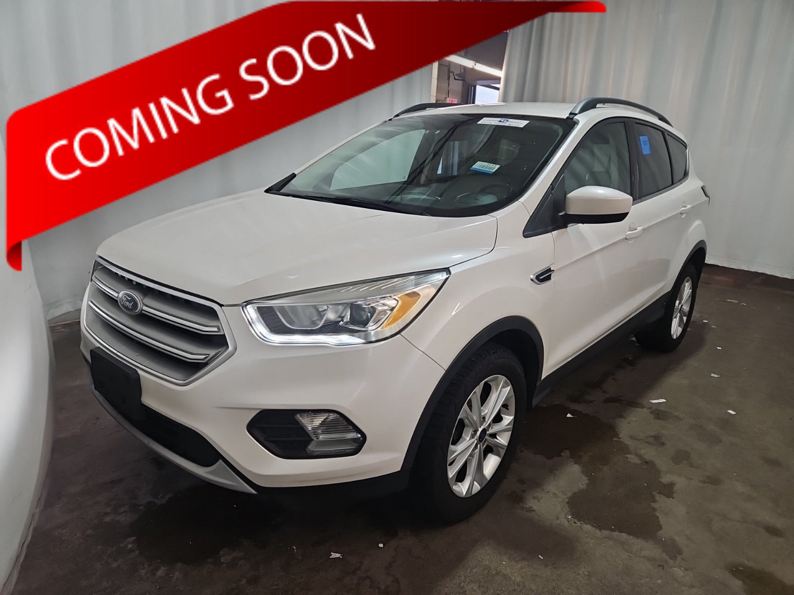 Used 2018 Ford Escape SEL AWD/4WD image 1