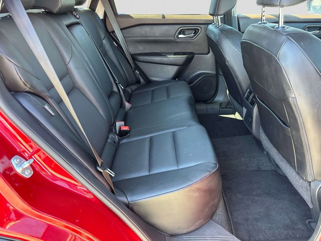 Certified 2023 Nissan Rogue SV w/ SV Premium B Package AWD/4WD image 15