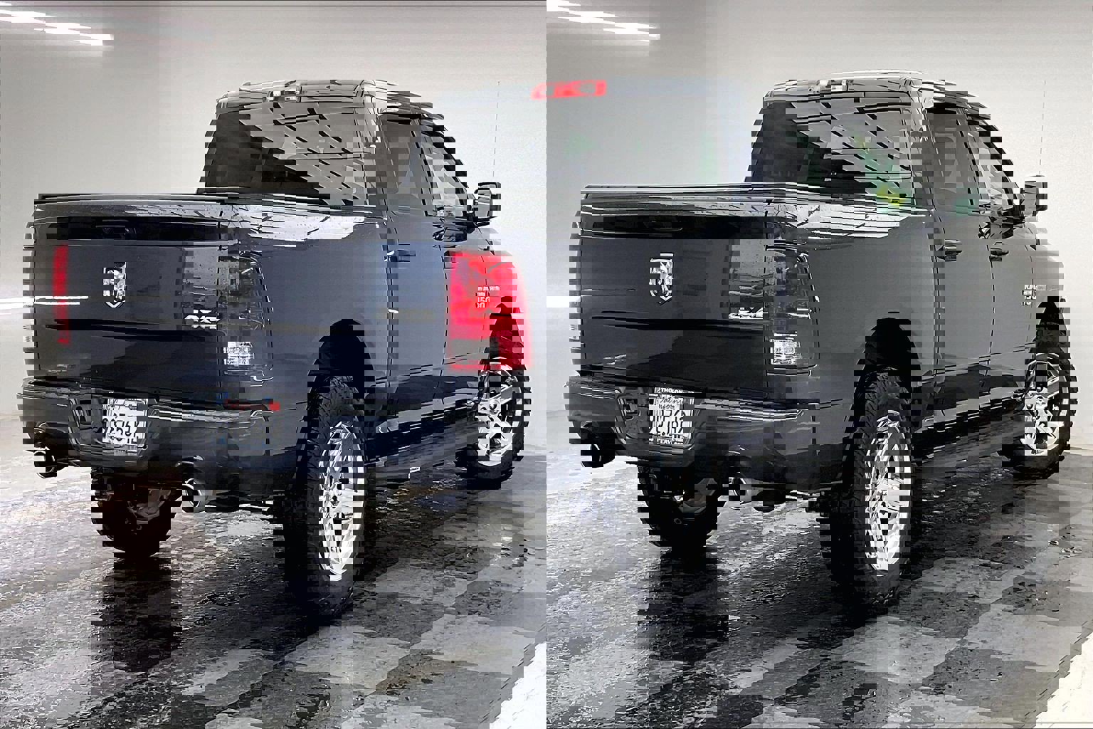 Used 2017 RAM 1500 Express w/ Express Value Package image 13