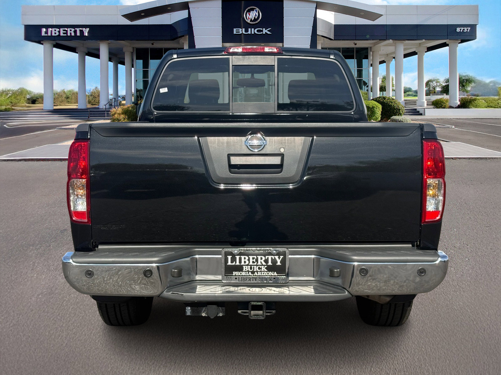 Used 2020 Nissan Frontier SV image 5