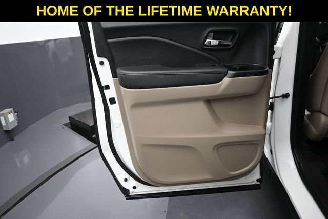 Used 2020 Honda Ridgeline RTL-E image 33