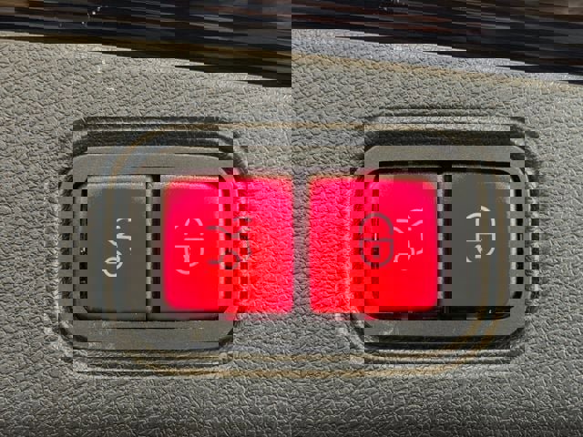 Used 2019 Mercedes-Benz E 450 4MATIC Coupe image 37