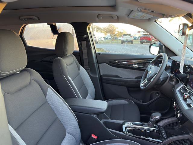 New 2026 Chevrolet TrailBlazer LT w/ Convenience Package image 9