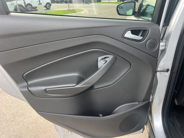 Used 2015 Ford Escape SE w/ SE Chrome Package FWD image 16