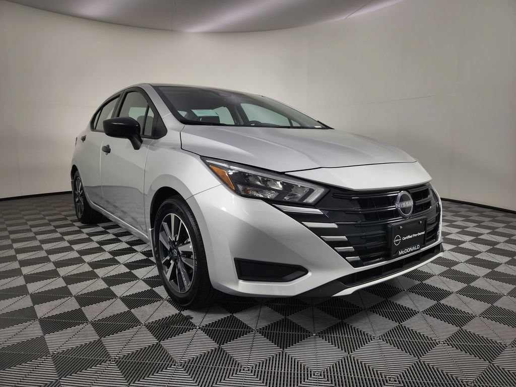 Certified 2025 Nissan Versa S w/ S Plus Package FWD image 7