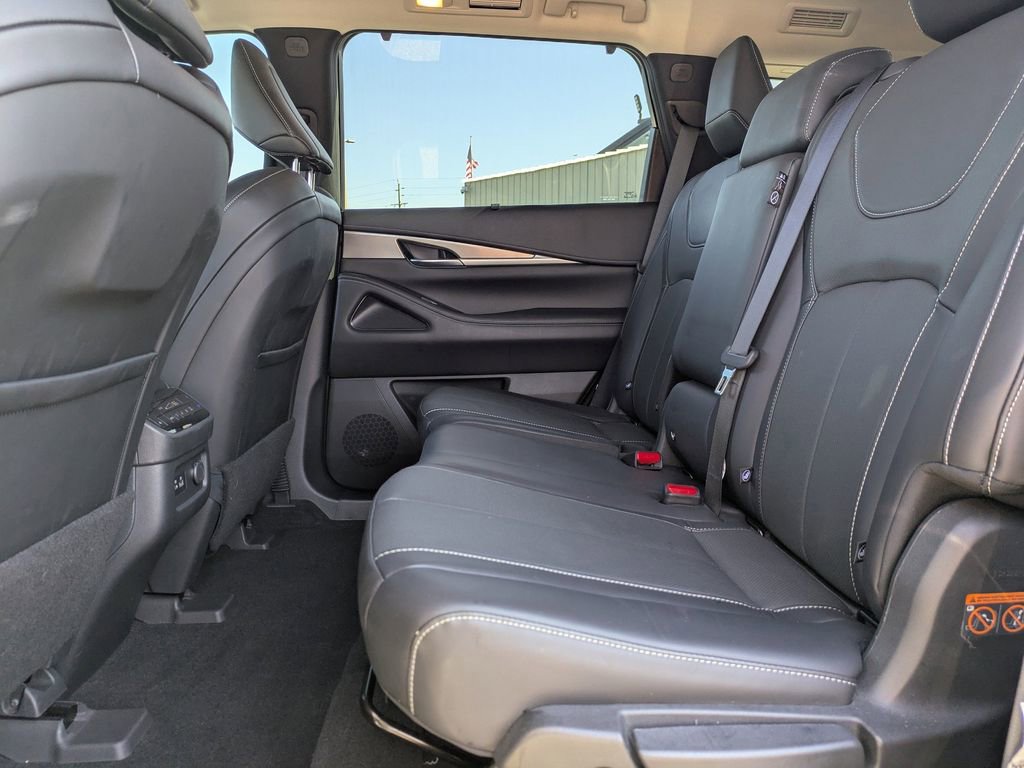 Certified 2023 INFINITI QX60 Luxe w/ Cargo Package image 15