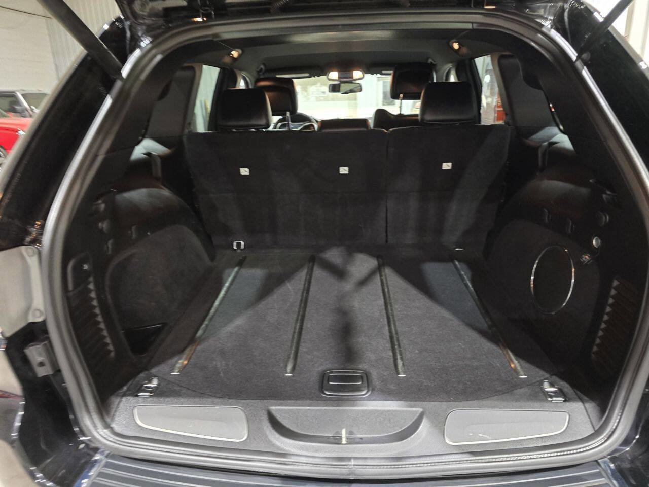 Used 2014 Jeep Grand Cherokee Limited AWD/4WD image 27