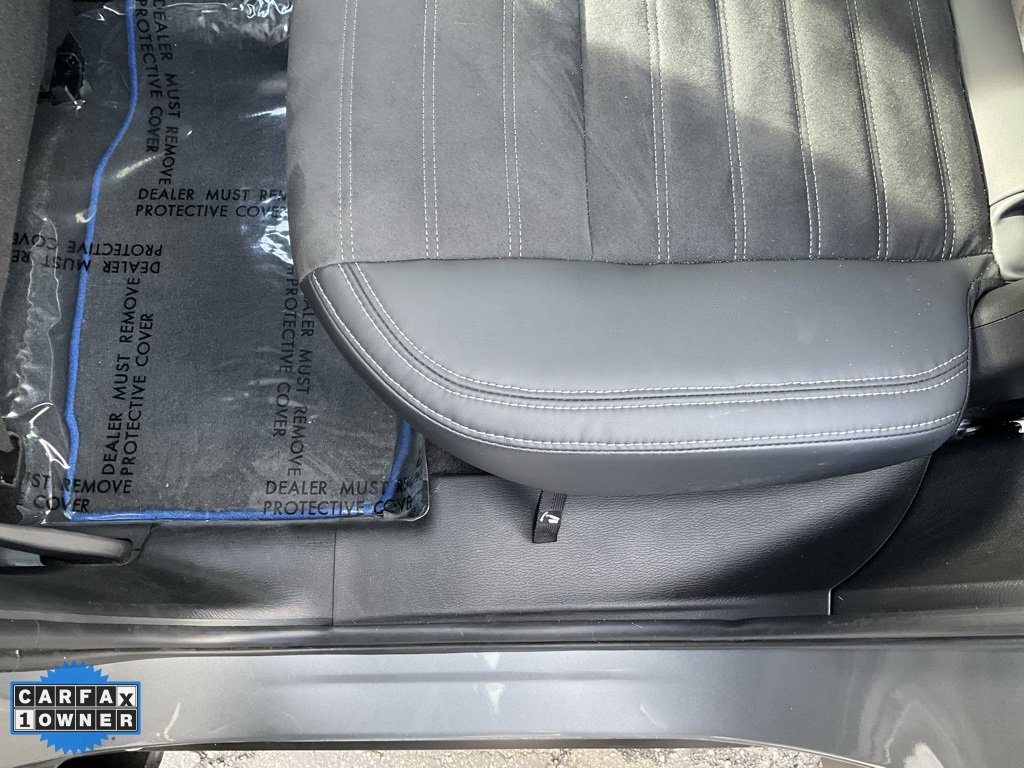 Used 2023 Mitsubishi Outlander SE image 27