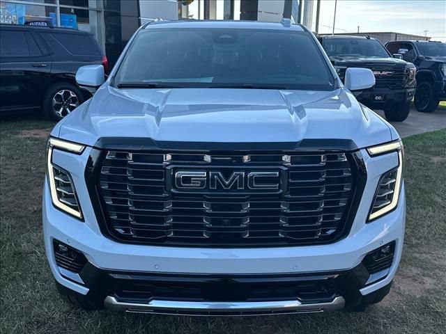 New 2026 GMC Yukon Denali Ultimate AWD/4WD image 4