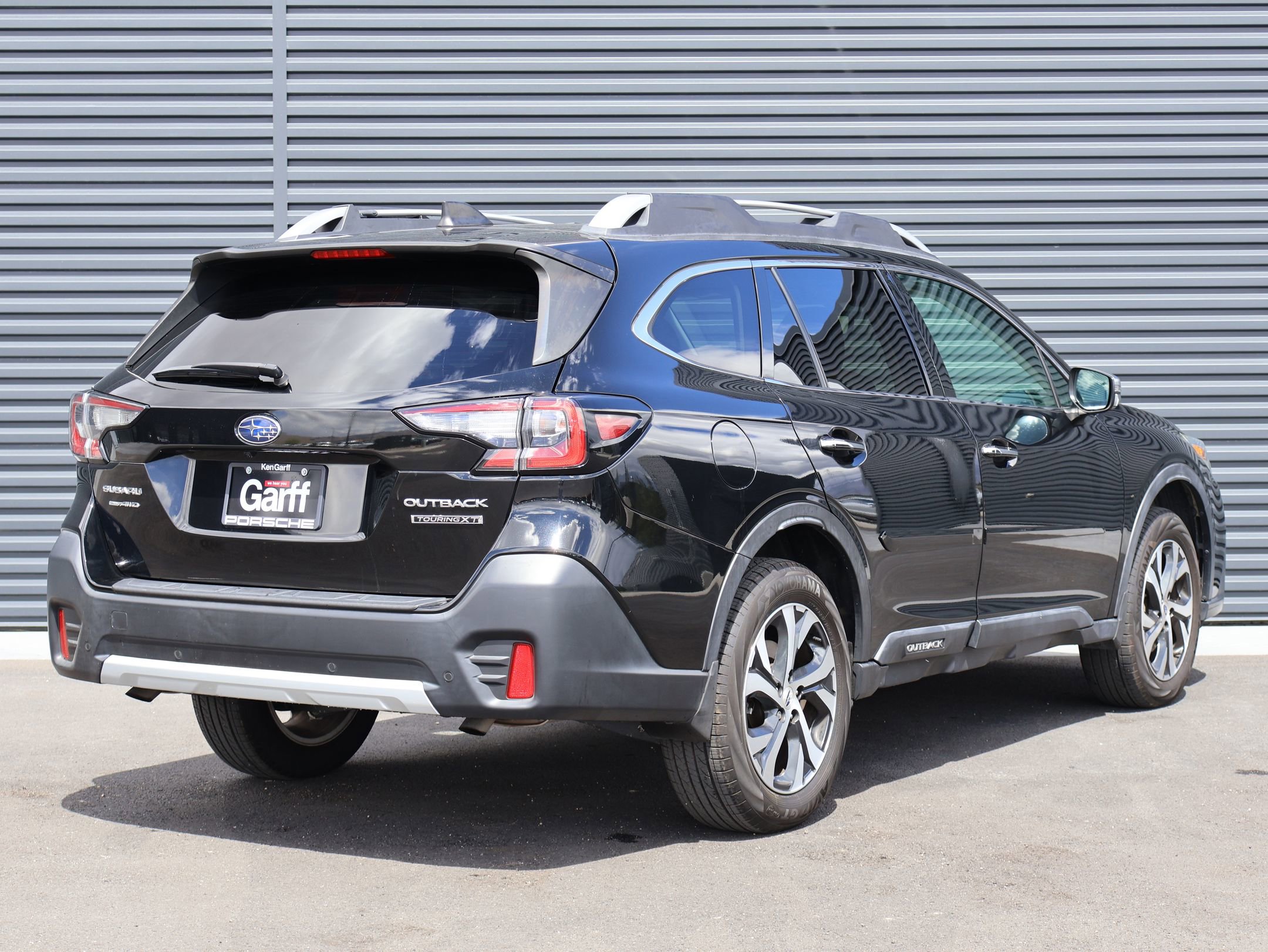 Used 2020 Subaru Outback Touring XT AWD/4WD image 5