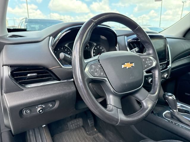 Used 2020 Chevrolet Traverse Premier w/ Redline Edition FWD image 7