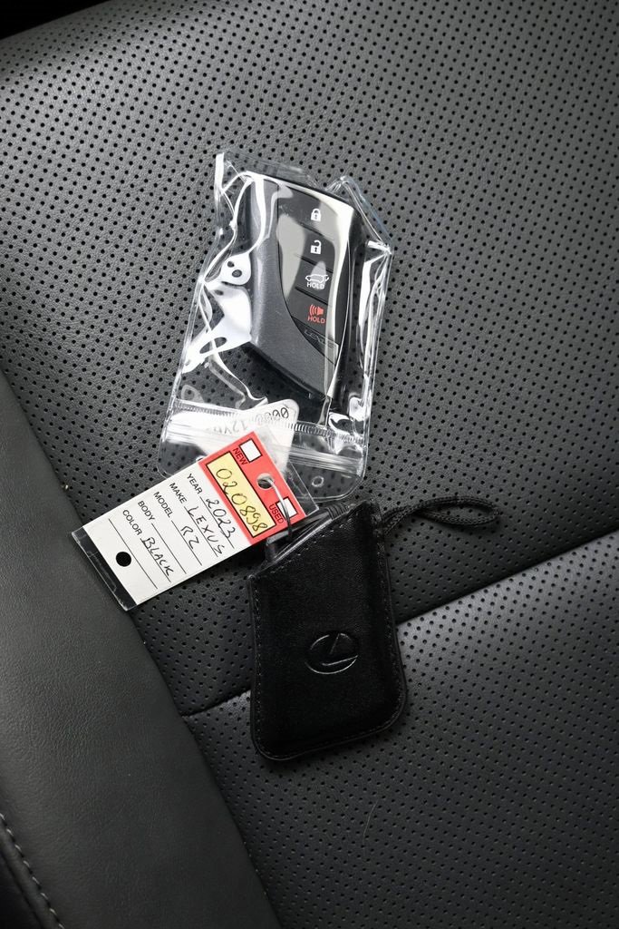 Used 2023 Lexus RZ 450e Premium w/ Technology Package image 29