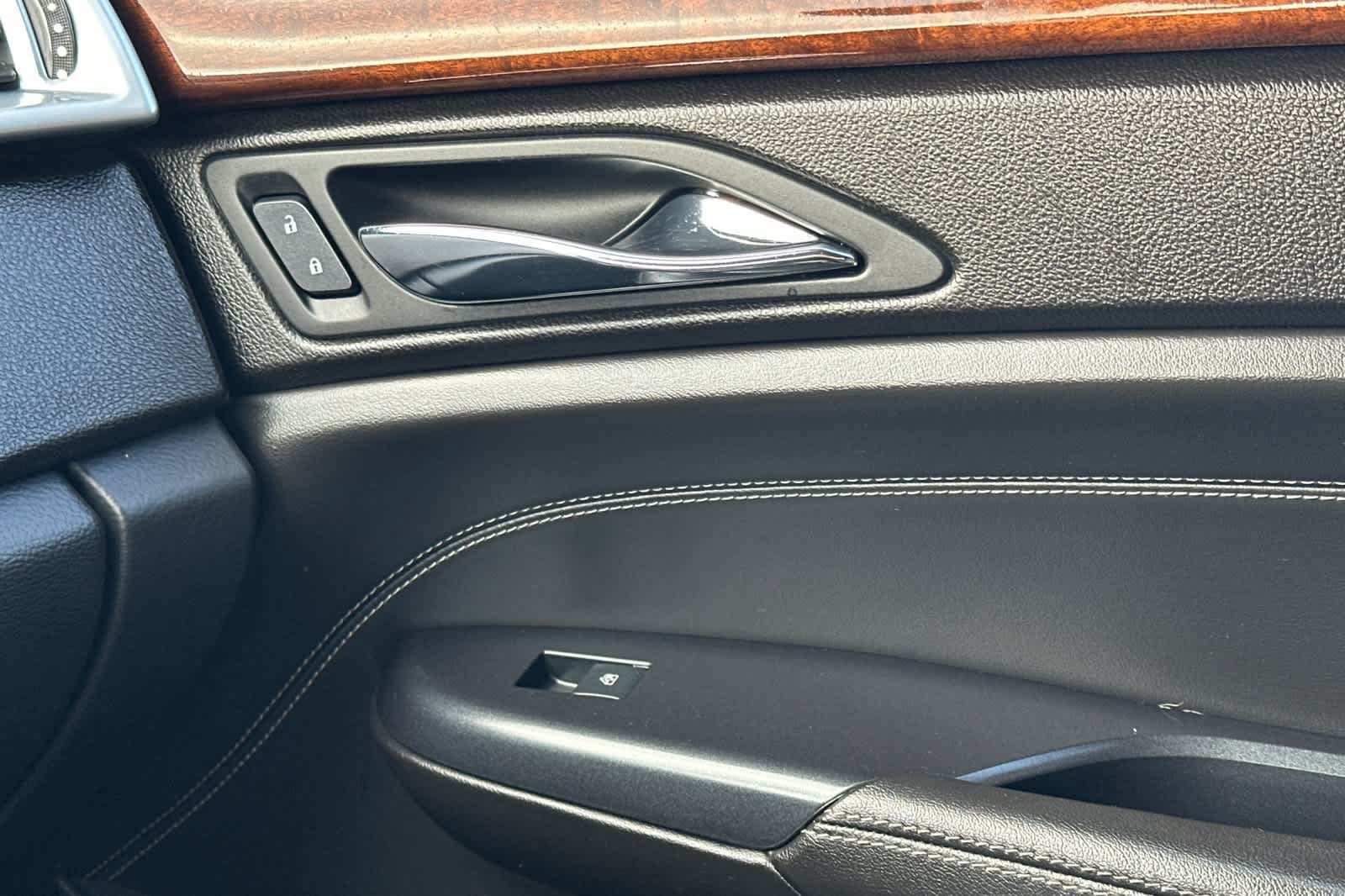 Used 2013 Cadillac SRX Performance FWD image 20