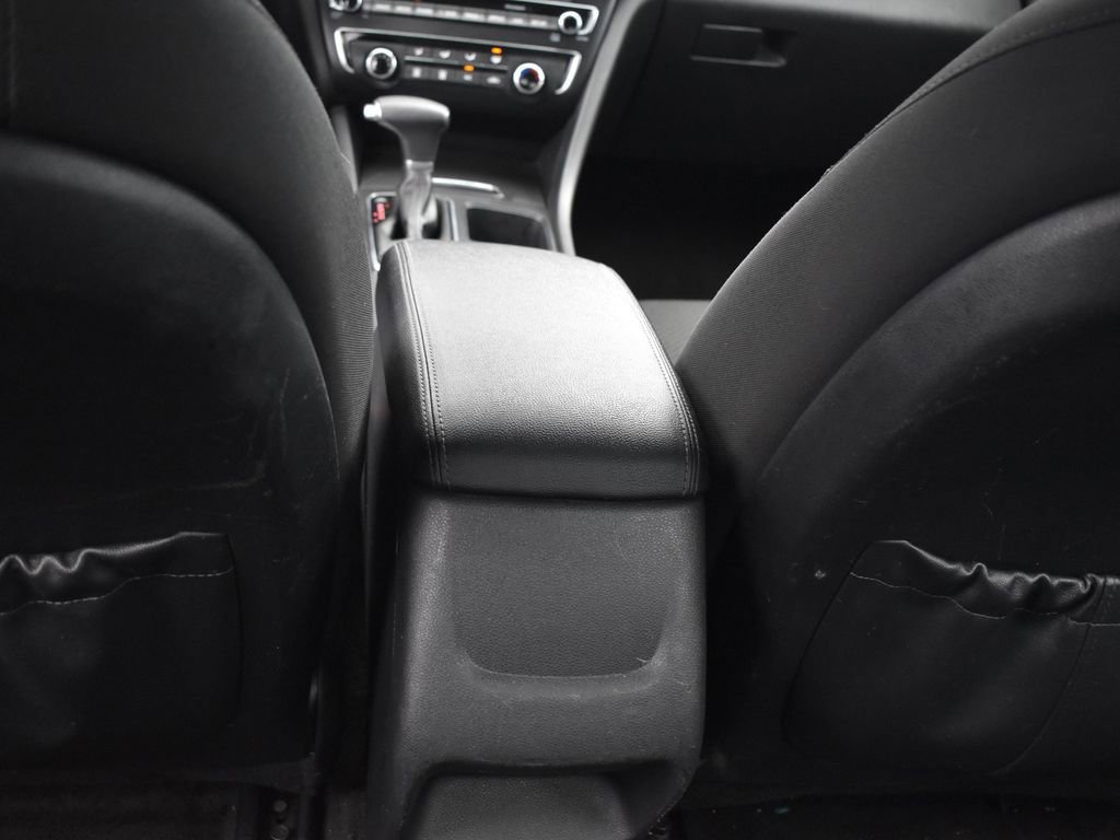 Used 2018 Kia Optima LX image 28
